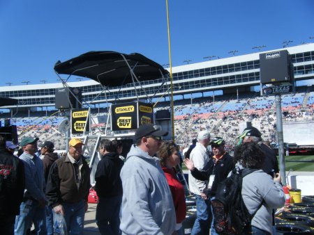 029-NASCAR2009-30.jpg.medium.jpeg